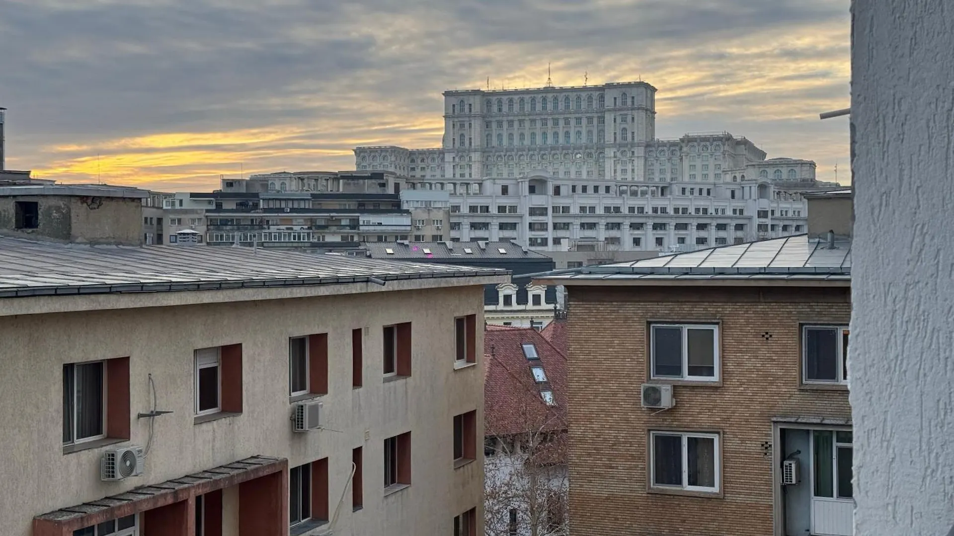 Palace Of Parliament View By Chr Luxury Property Bukareszt